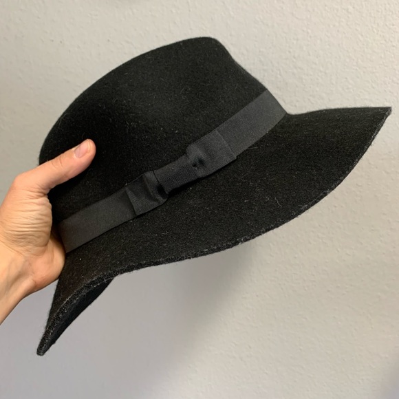 2-for-1 Wide Wool Fedora Hats [Black + Tan] - Picture 5 of 7